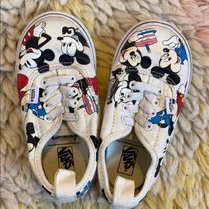 TODDLER VANS LIMITED EDITION DISNEY